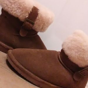 Womens Bearpaw Boot